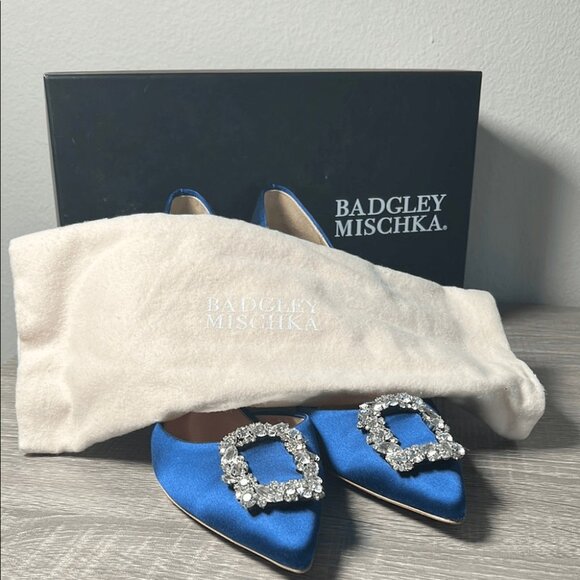 Badgley Mischka Collection Cher Crystal Embellished Pump - Picture 2 of 10